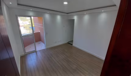 Apartamento com Sacada e 2 Dormitórios no bairro Del Rey