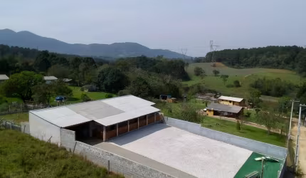 Linda Chácara na Região da Contenda - São José dos Pinhais