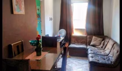 Apartamento à Venda em Vila Romanópolis, Ferraz de Vasconcelos - SP