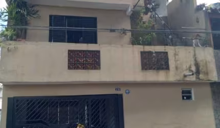 Casa à Venda em Guaianases, São Paulo - SP