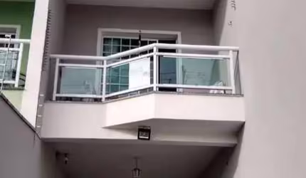 Sobrado à Venda em Artur Alvim, São Paulo - SP