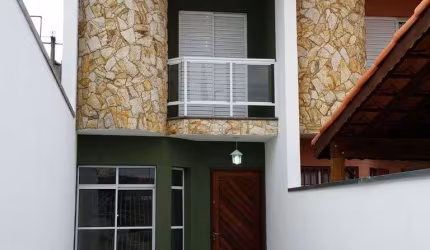 Sobrado à Venda em Jardim Arize, São Paulo - SP