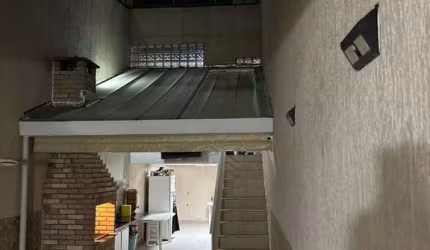 Sobrado à Venda em Vila Guilhermina, São Paulo - SP