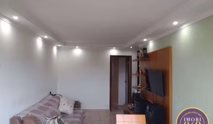 *Seu Novo Refúgio: Apartamento Arejado e Iluminado em Localização Privilegiada