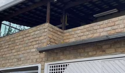 Sobrado com 03 suíte com 02 vagas na Vila Carrão