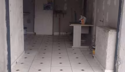 SALAO COM 26 METROS PARA ALUGAR PARQUE BOTURUSSU
