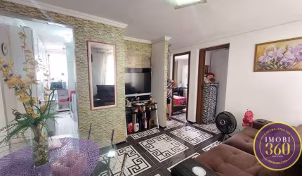 Apartamento com 50m² , muito bem localizado ( Artur Alvim)