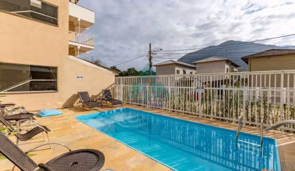 Cobertura com 2 quartos, Praia da Lagoinha, Ubatuba - R$ 690 mil, Cod: 2142