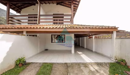 Casa com 3 dorms, Praia da Lagoinha, Ubatuba - R$ 620 mil, Cod: 2371