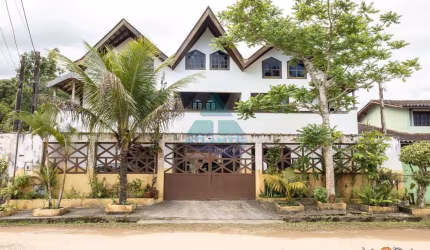 Pousada com 15 dorms, Praia da Lagoinha, Ubatuba - R$ 2.5 mi