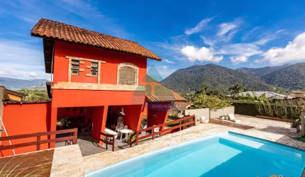 Pousada com 11 dorms, Recanto da Lagoinha, Ubatuba - R$ 4.5 mi