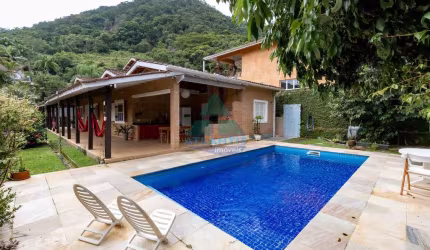 Casa com 4 dorms, Recanto da Lagoinha, Ubatuba - R$ 1.95 mi, Cod: 1175