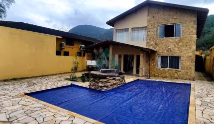 Casa com 4 dorms, Mar Verde, Caraguatatuba - R$ 1.1 mi, Cod: 1602