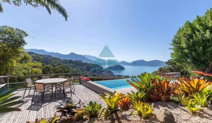 Casa com 6 dorms, Praia do Pulso, Ubatuba - R$ 4.3 mi, Cod: 1768