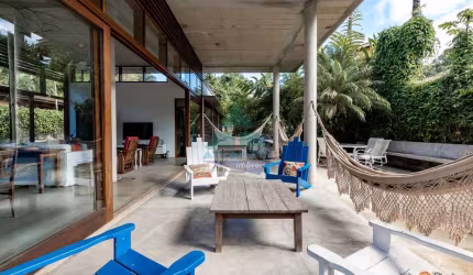 Casa com 4 dorms, Domingas Dias, Ubatuba - R$ 4.3 mi, Cod: 2123