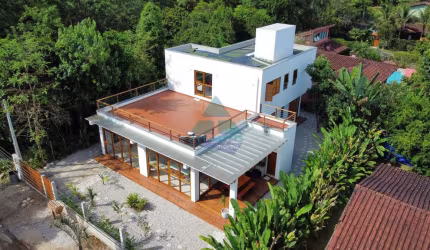 Casa com 4 dorms, Itamambuca, Ubatuba - R$ 3.6 mi, Cod: 2380