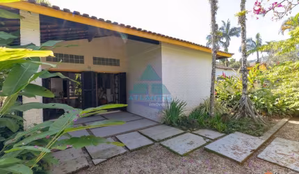 Casa com 5 quartos, Condomínio Lagoinha, Ubatuba - R$ 1.85 mi, Cod: 2443
