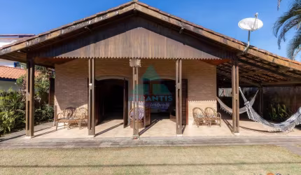 Casa com 4 dorms, Condomínio Lagoinha, Ubatuba - R$ 1.6 mi, Cod: 2447