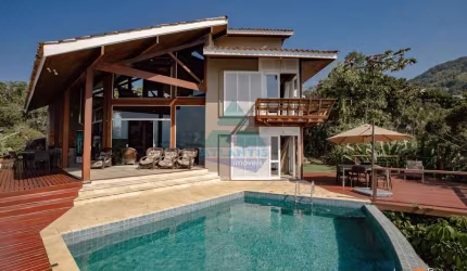 Casa com 4 dorms, Ponta das Toninhas, Ubatuba - R$ 5.8 mi, Cod: 2511