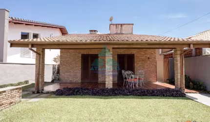 Casa com 3 quartos, Condomínio Lagoinha, Ubatuba - R$ 1.6 mi, Cod: 2618
