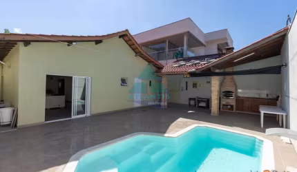 Casa com 4 quartos, Condomínio Lagoinha, Ubatuba - R$ 1.99 mi, Cod: 92
