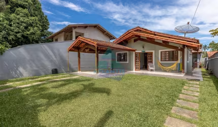 Casa com 2 dorms, Praia da Lagoinha, Ubatuba - R$ 800 mil, Cod: 1729
