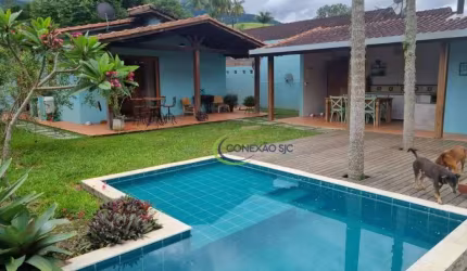 Casa com piscina em São Francisco Xavier