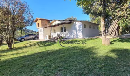 Chácara com 3 dormitórios à venda, 5000 m² por R$ 450.000,00 - Carneiros - Cunha/SP