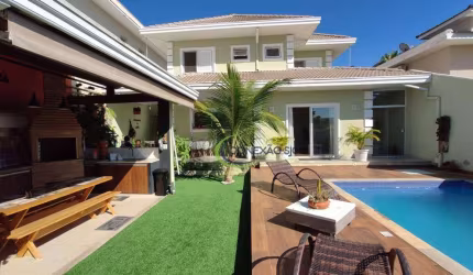 Sobrado com 4 dormitórios à venda, 300 m² por R$ 2.250.000,00 - Urbanova - São José dos Campos/SP