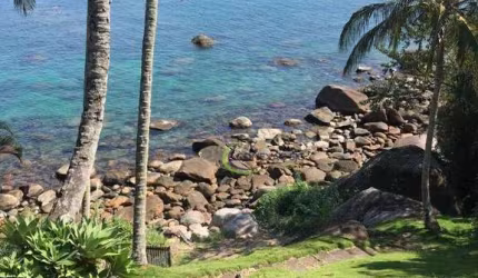 Casa com 3 dormitórios à venda, 300 m² por R$ 2.650.000,00 - Veloso - Ilhabela/SP