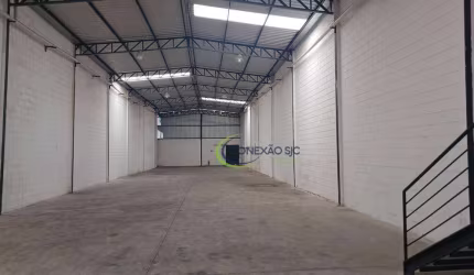 Galpão para alugar 450 m² - Chácaras Reunidas - São José dos Campos/SP