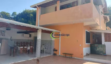 Sobrado com 3 dormitórios à venda, 350 m² por R$ 800.000,00 - Souzas - Monteiro Lobato/SP
