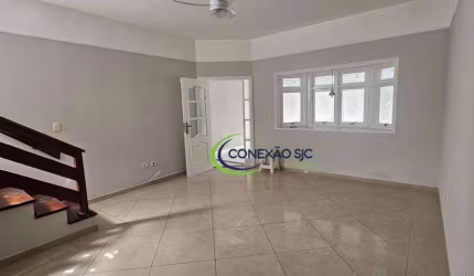 Sobrado com 3 dormitórios à venda, 170 m² por R$ 990.000,00 - Bosque dos Eucaliptos - São José dos Campos/SP