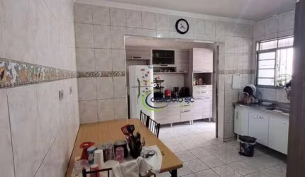 casa térrea de 4 dormitórios com suíte e uma edícula completa nos fundos e 3 vagas garagem cobertas