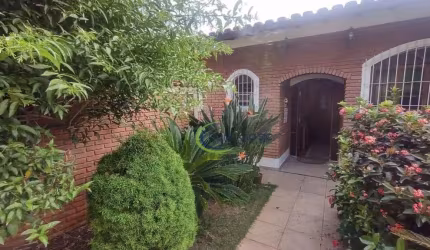 Casa com 3 dormitórios à venda, 181 m² por R$ 1.500.000,00 - Jardim Alvorada - São José dos Campos/SP