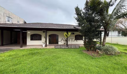 Casa SEMIMOBILIADA Com 3 Dormitórios Para Aluguel, Locação - Bairro Belchior Alto - Gaspar SC | La Vita Imóveis