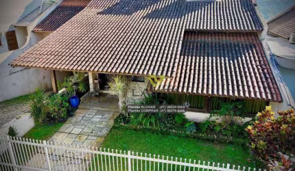Ampla residência no Portal da Saxônia em terreno com 791,48m2