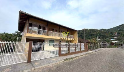 Casa com 6 dormitórios à venda, 240 m² por R$ 400.000 - Valparaíso - Blumenau/SC | La Vita Imóveis