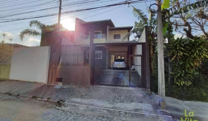 Casa com 3 dormitórios à venda, 130 m² por R$ 450.000,00 - Vorstadt - Blumenau/SC