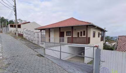 Casa com 3 dormitórios à venda, 226 m² por R$ 550.000 - Itoupava Norte - Blumenau/SC | LA VITA IMÓVEIS