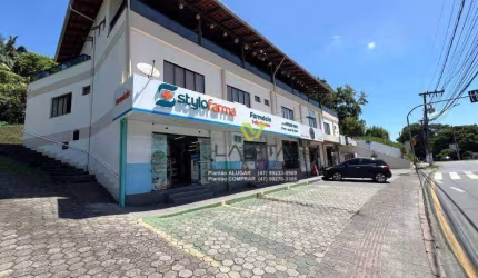 Prédio Comercial e Residencial à Venda com Lojas, Salas e Residência - Bairro Velha - Blumenau SC | La Vita Imóveis