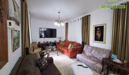 Casa, 225 m² - venda por R$ 1.500.000 ou aluguel por R$ 7.560/mês - Vorstadt - Blumenau/SC / La Vita Imoveis