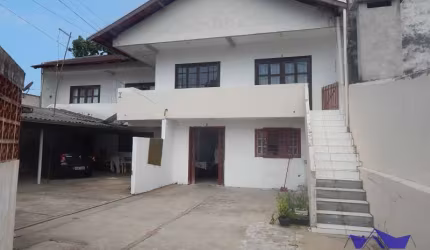 CASA  N °02 DO CONDOMÍNIO RESIDENCIAL BENKE