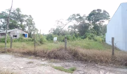 LOTE DE TERRENO LIMPO COM 360 M² NO BALNEÁRIO ELIANA A 4 QUADRAS DO MAR!