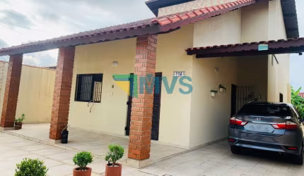Casa para venda em Itanhaém-SP, Cibratel 2: 3 quartos, 3 suítes, 3 salas, 5 banheiros, 4 vagas - 225m²