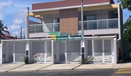 Imperdível: Apartamento à venda em Stella Maris, Peruíbe-SP! 2 quartos, 2 suítes, 1 sala, 3 banheiros, 2 vagas. Aproveite!