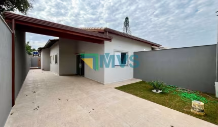 Imperdível oportunidade: Casa à venda em Itanhaém-SP, bairro Gaivota. 3 quartos, 1 suíte, 2 salas, 3 banheiros, 4 vagas, 105m².