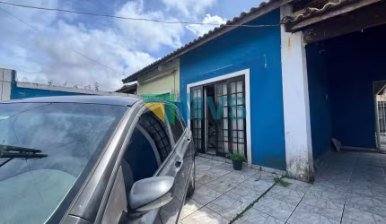 Oportunidade única: Casa à venda em Itanhaém-SP, Jardim Grandesp, 2 quartos, 1 suíte, 2 salas, 2 banheiros, 2 vagas, 67m².