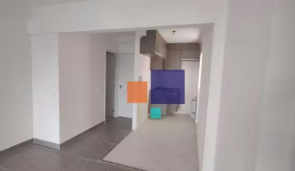 Apartamento 64m² com 2 suítes e 2 vagas - Aluga-se no Morumbi