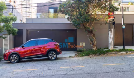 Sobrado Alto Padrão 495m², 05 suítes, 05 vagas e Piscina - Alto de Pinheiros - Vende-se